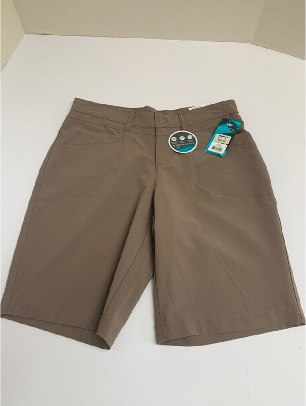 NWT Lee Active Performance Taupe/Brown Size 4 Shorts